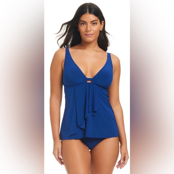 Beyond Other - NWT Beyond Tummy Control Solid Essentials V Neck Tankini Top Swimsuit